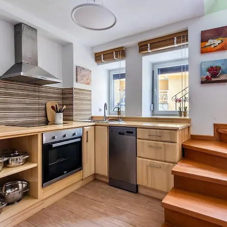 Ikia Alexander Dom wakacyjny *