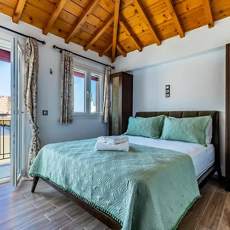 Ikia Alexander Skopelos