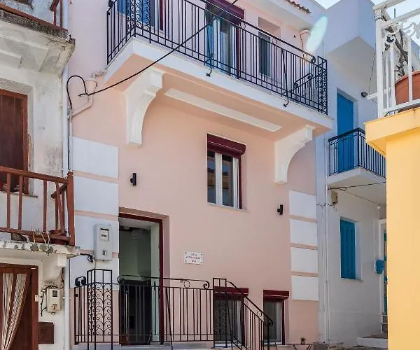 Case de vacanță Ikia Alexander *